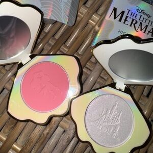 Sigma Disney The Little Mermaid Highlighter and Blush Set with bag